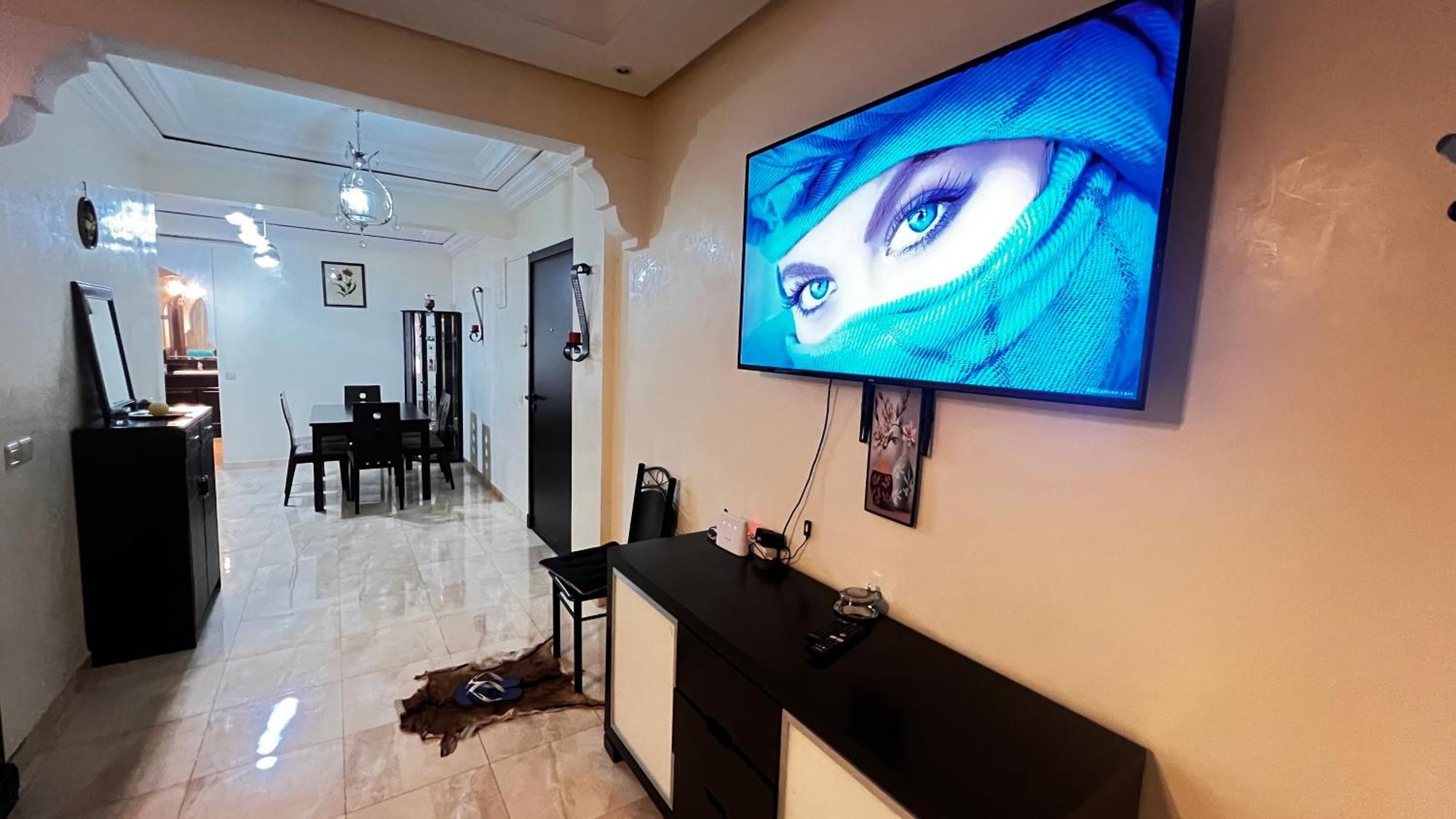 Magnifique Appartement Spacieux Confort Propre Familial 2 Chambres Salon Et Salle A Manger A 20Mn A Pied De Place Jemaa El Fina 4 Piscines Dans Espace De Golf A 12 Mn En Voitures L Entree Est Gratuit Pour La Clientele Ouvert Entre 10H Et 20H Marrakesh Eksteriør billede
